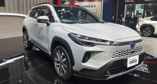 5 Kelebihan Toyota Corolla Cross GR Sport HEV Terbaru 2025 Dibanding Rival Sekelasnya
