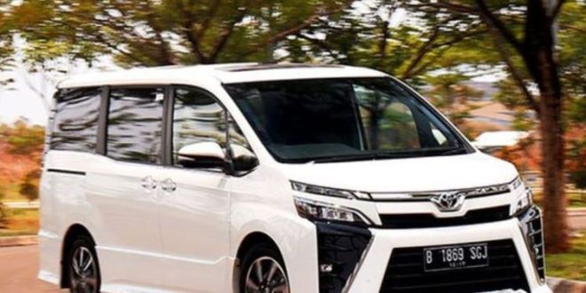 Mobil Bekas Ramah di Kantong Bernuansa Mewah, Segini Kisaran Harga Toyota Voxy 2017