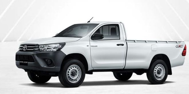 Pas Banget Buat Kerja Keras, Segini Harga Toyota Hilux Single Cabin Juni 2025