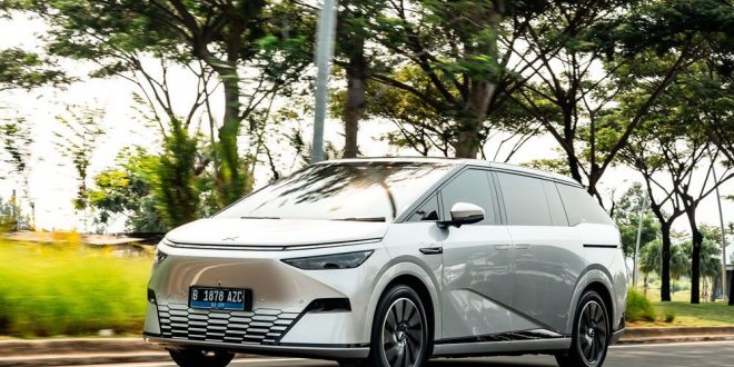 Test Drive XPeng X9 Sangat Layak Jadi Lawan Toyota Alphard dan Denza D9 - Review