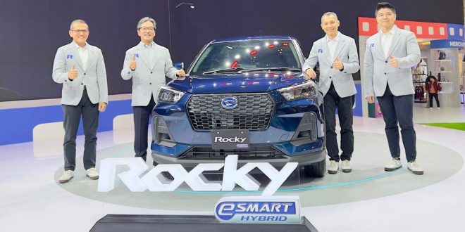 Harga Daihatsu Rocky Hybrid Hampir Rp300 Juta, Intip Spesifikasinya