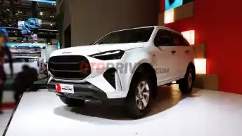 Isuzu mu-X Wajah Baru Hadir Di GIIAS 2025, Harga Rp 658 Juta