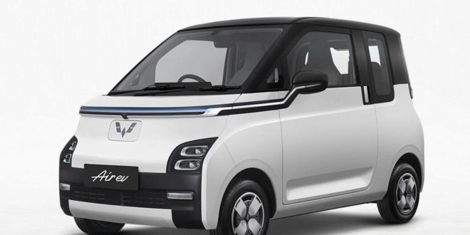 Mobil Listrik Wuling Air EV Tampil Kece di GIIAS 2025, Cek Spesifikasi Terbarunya di Sini!