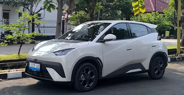Icip-icip BYD Atto 3 Premium, Si City Car Listrik Viral Nan Ngehits 2025