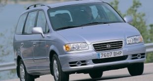 Review Hyundai Trajet si Bongsor Kabin Luas Harga 50 Jutaan untuk Keluarga Besar