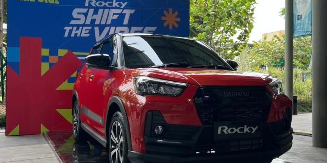 Daihatsu Luncurkan Rocky Facelift dan Gran Max Blind Van Transmisi Otomatis